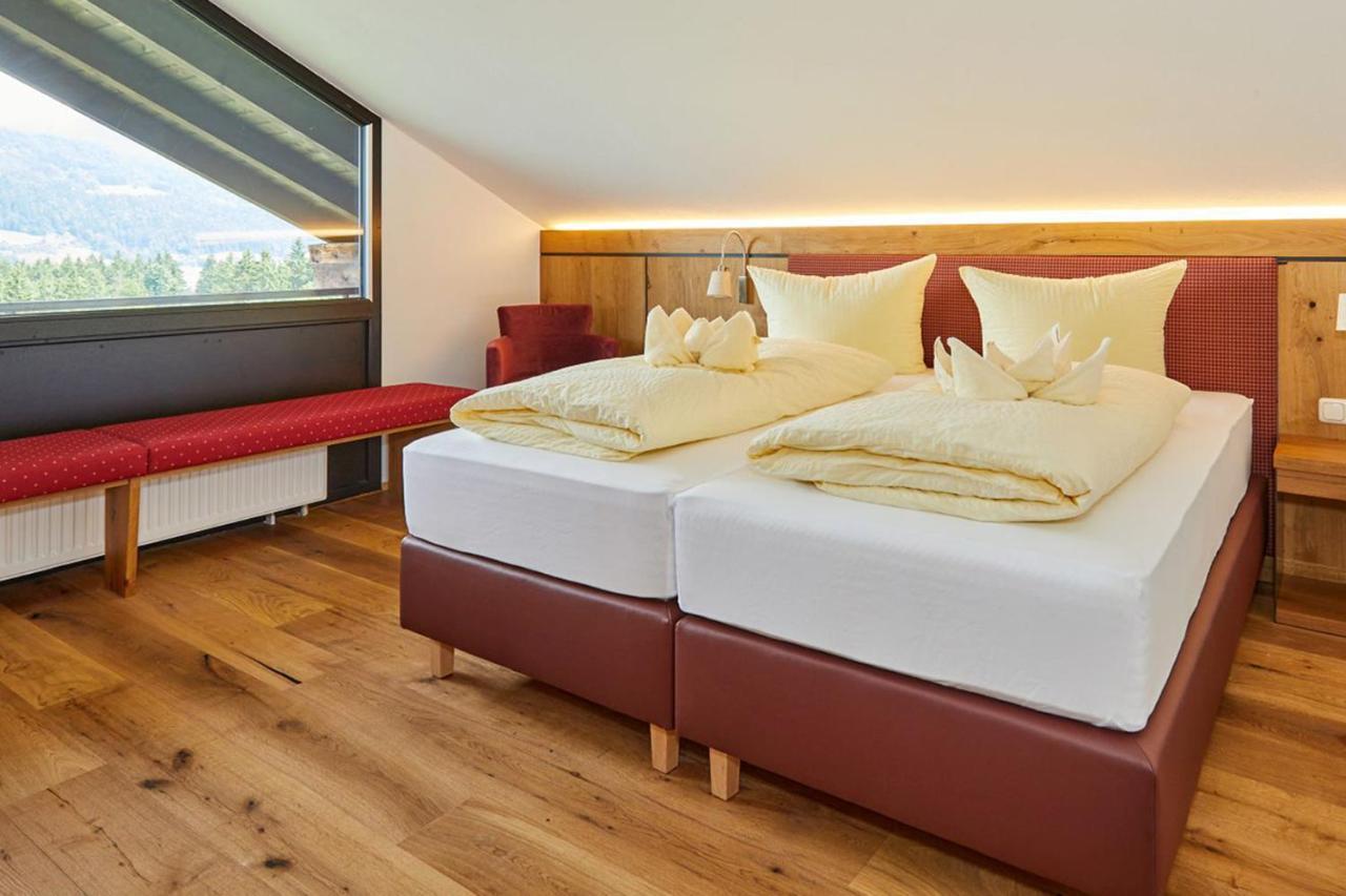 Appartement Traumblick Mit Indoorpool Und Privater Sauna Bad Goisern Ngoại thất bức ảnh